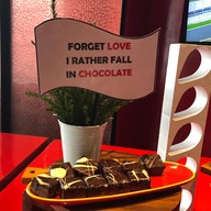 เมนูของร้าน Red Coral Lounge Movenpick Siam Hotel Pattaya