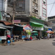 หน้าร้าน ทรง