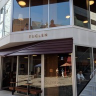 หน้าร้าน Fuglen Asakusa