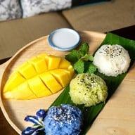 เมนูของร้าน เขียวไข่กา One Nimman