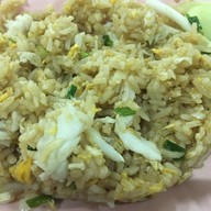 เมนูของร้าน ปิยะสุข หูฉลาม ข้าวผัดปู