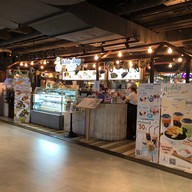 White Day Patisserie Siam Center