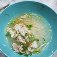 ก๋วยเตี๋ยวไก่ไทยนายโต้งเจ้าเก่า ซอย 2