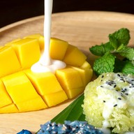 เมนูของร้าน เขียวไข่กา One Nimman