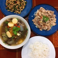 คุ้มดอกเสี้ยว