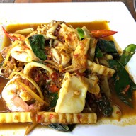 เมนูของร้าน ครัวชมจันทร์ นครนายก