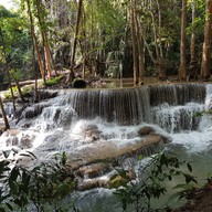 บรรยากาศ น้ำตกห้วยแม่ขมิ้น