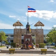 บรรยากาศ อนุสาวรีย์ขุนสรรค์