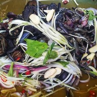 อ้อย&ปิ๋ว (กั้ง หอย ปูดอง เยาวราช)