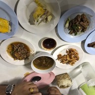 เมนูของร้าน ลาบบังเกอร์ ริมน้ำปิง