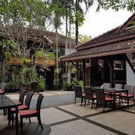 บรรยากาศ บ้านสวนสุดาพร