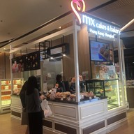 MX Cakes & Bakery ไซเบอร์เวิลด์ ทาวเวอร์