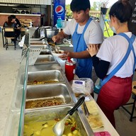 บรรยากาศ ร้านข้าวแกงหน้าบ้าน พัทยา