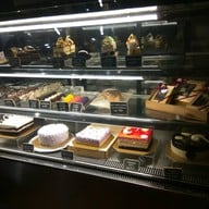 Le Boulanger Bangkok Hotels Lotus