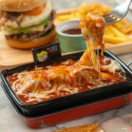 เมนูของร้าน Hungry Nerd Steak &  Pasta ราชเทวี