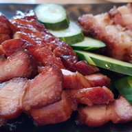 เมนูของร้าน Pigffany&Co.Restaurant Hong Kong Style BBQ Udomsuk
