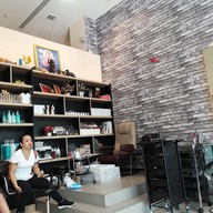 Tubtim Beauty Salon and Spa