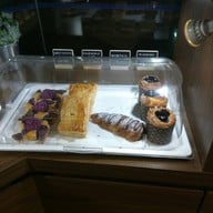 Le Boulanger Bangkok Hotels Lotus