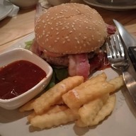 เมนูของร้าน สาธารณะ+สุข Hatyai