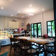 บรรยากาศ Talaychan Patisserie Rama 9