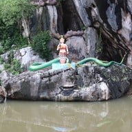 บรรยากาศ ถ้ำน้ำเย็นเขาชัยสน