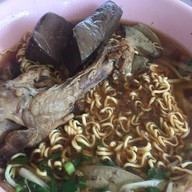 ป้าตุ๊กก๋วยเตี๋ยวเป็ด  คลองเปรมประชากร