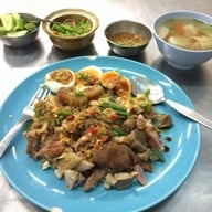 ข้าวมันไก่เจ๊ตา