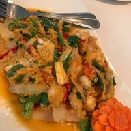 อาหารไทยชาววังบุษราคัม