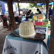 หน้าร้าน ก๋วยเตี๋ยวน้ำใส