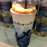 เมนูของร้าน ชาชักชาวเรือ Gateway Ekkamai
