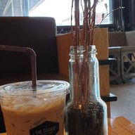 The Garage Coffee TIME ขอนแก่น
