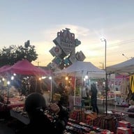 กาดฝรั่ง