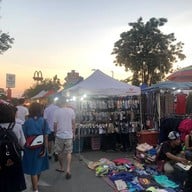 กาดฝรั่ง