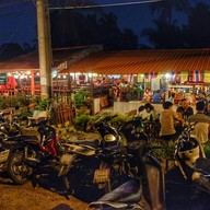 เคลิ้ม พาเพลิน -