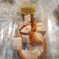 เมนูของร้าน ⭐️อ้วนนะหมูกรอบชาชู ข้าวมันไก่