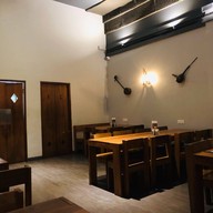 บรรยากาศ Roots