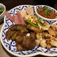 เมนูของร้าน บ้านไร่ยามเย็น - Baanrai Yarmyen Restaurant