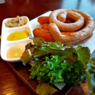 เมนูของร้าน Zodiac Cafe & Restaurant