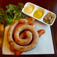 เมนูของร้าน Zodiac Cafe & Restaurant