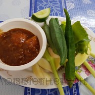 เมนูของร้าน สุกี้เรือนเพชร (ราด-รี); ข้าวไข่เจียว+น้ำพริก+ผัก..ตามสั่ง (เครื่องแกงใต้)