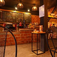 Puripai Cafe