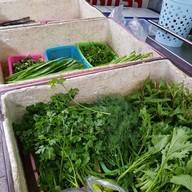 เมนูของร้าน สุกี้เรือนเพชร (ราด-รี); ข้าวไข่เจียว+น้ำพริก+ผัก..ตามสั่ง (เครื่องแกงใต้)