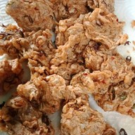 ทอดมันบ้านหม้อ พาหุรัด