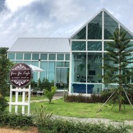 Yai-Ya Café ยายย่า คาเฟ่