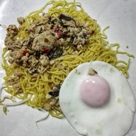 เมนูของร้าน หมี่กระดาษ ตลาดช้างเผือก รับแต่เงินสด  เจ้าแรก เจ้าเดียว ไม่มีสาขา