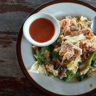 เมนูของร้าน สุกี้สากเหล็ก "เจ๊แต๋ว"