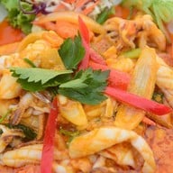 เมนูของร้าน Golden Cliff Beach Resort & Restaurant