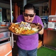 ลุงเสือ สเต็กถาดยักษ์