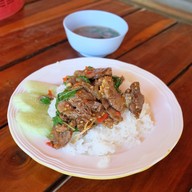 เมนูของร้าน น้ำฝน ก๋วยเตี๋ยวเนื้อเปื่อย