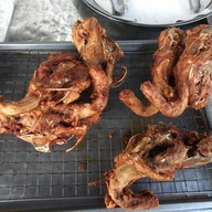 ก. ไก่ทอด